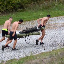 Úterý, druhý den Summer Survivalu